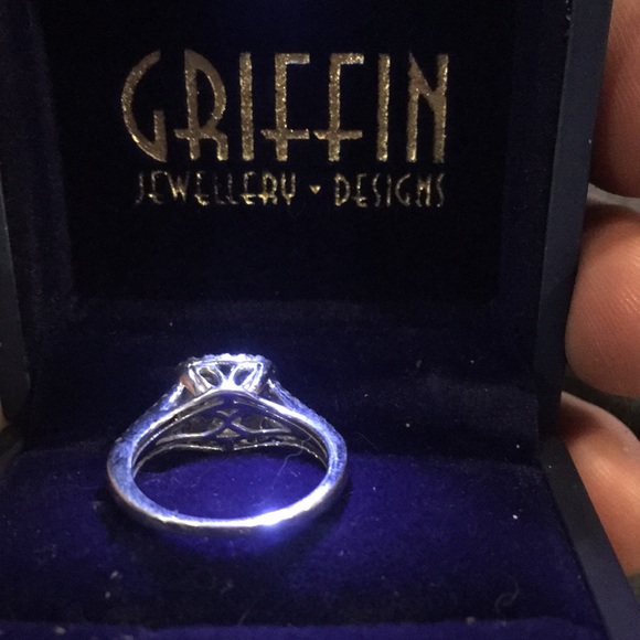 10kt White gold 1kt Diamond ring - Picture 2 of 4